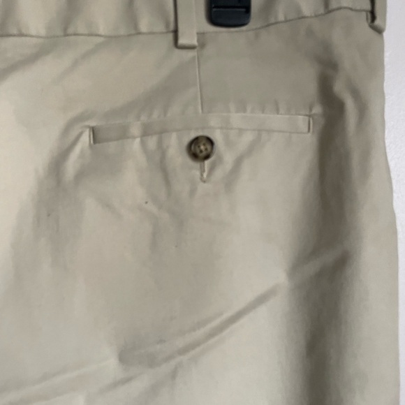 Roundtree & Yorke Men’s  khaki slacks Size 40x32 - Picture 9 of 10